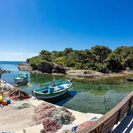 Appartamento Bel Sur Le Port Du Brusc Avec Sa Place De Parking Privative. Six-Fours-les-Plages